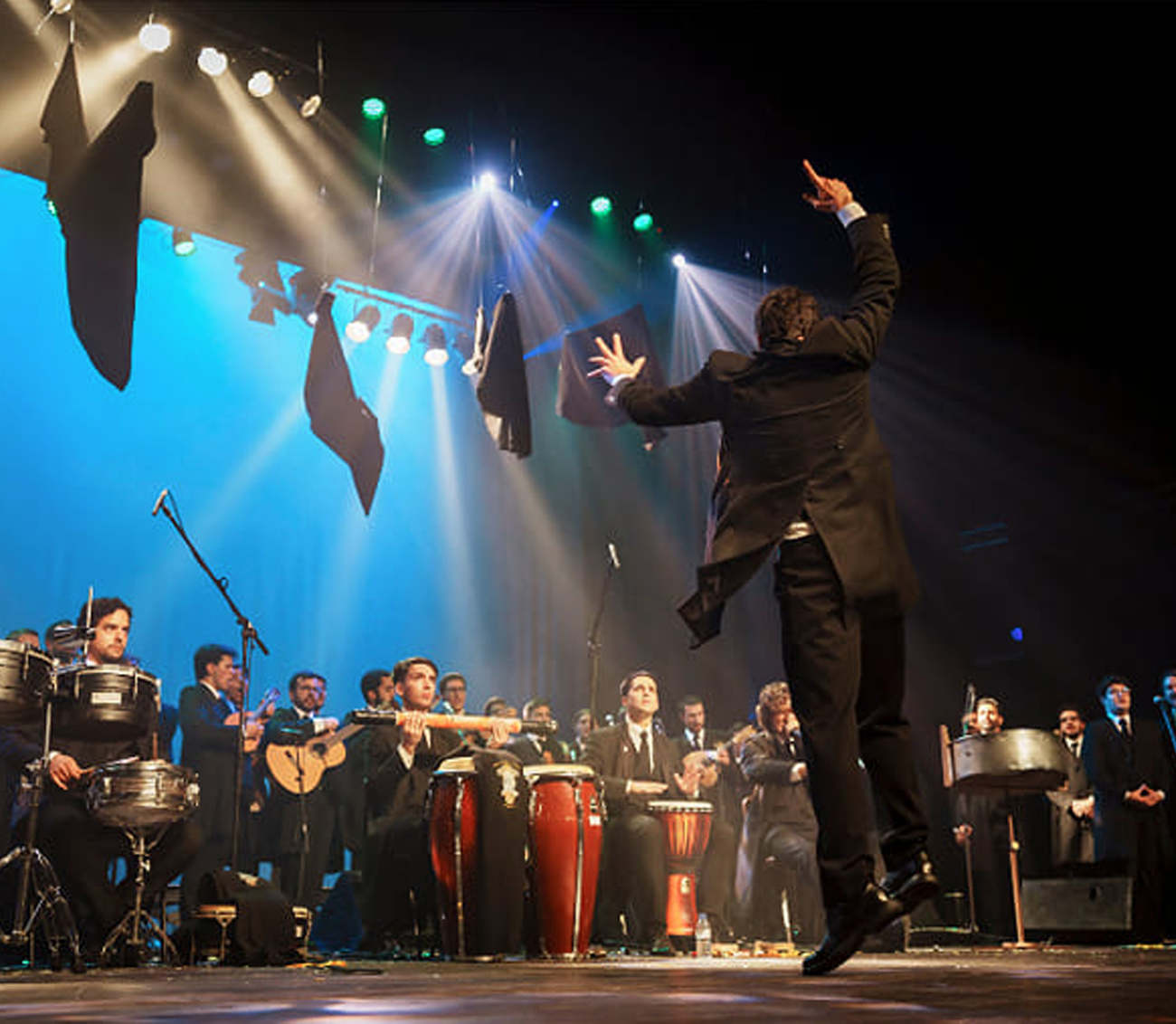 Tuna Universitária do Porto logo